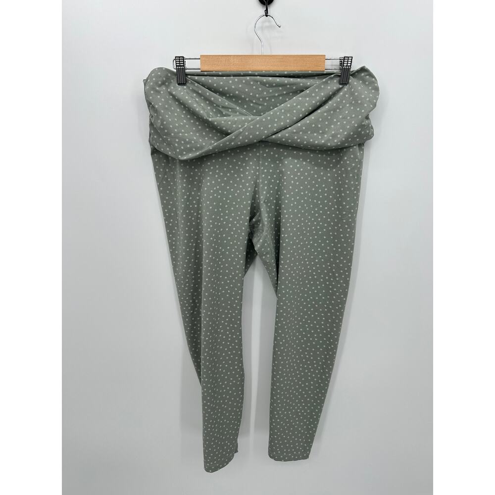 Nike Women's Yoga Dots Twist Grey White 7/8 Tights Sz XXL Leggings High Waisted